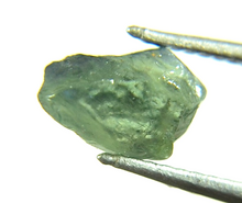 Load image into Gallery viewer, Sapphire Green Rough Facet Madagascar Raw 2ct