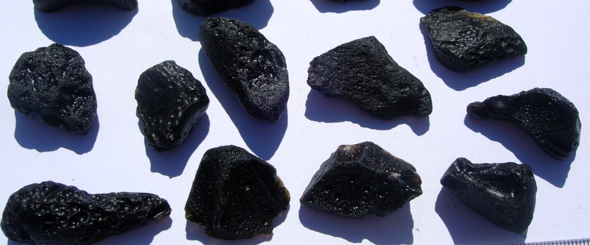 洋書 Pyroclastic  Rocks Pyroclasts and Pyroclastic Rocks - Volcanoes, Craters & Lava