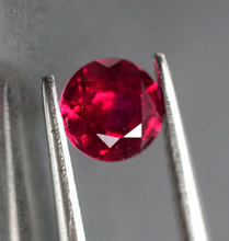 Cargar imagen en el visor de la galería, Ruby Lab Grown Round Cut Man Made Calibrated Synthetic Thailand AAA IF
