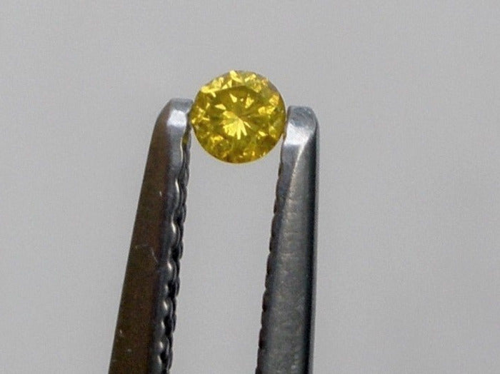 Yellow Diamond Round Cut African 3mm Mini Sized SI1