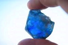 Load image into Gallery viewer, Sapphire Blue Rough Facet Sri Lanka 2 Carats
