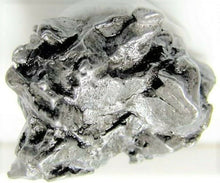 Charger l&#39;image dans la galerie, Campo del Cielo Real Iron Meteorite Fragment Piece Large 50g
