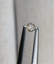 Cargar imagen en el visor de la galería, Champagne Colored Diamond Round Cut African 2mm Micro Sized
