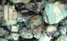 Load image into Gallery viewer, Emerald Rough Cut Muzo Colombia Natural Beryl 500 Carats Bulk Lot
