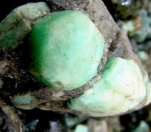 Emerald Rough Cut Muzo Colombia Natural Beryl 1000 Carats Bulk Lot