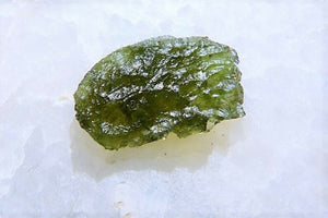 Moldavite Tektite Fragment Meteorite Green Impact Rock 1/2g Genuine Czech Republic