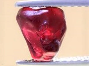 Rhodolite Garnet Rough Facet Burmese Red 6 ct Raw Gem