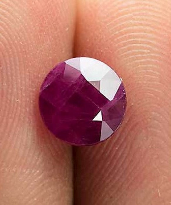 Ruby Cloudy Ruby Round Cut 10mm 4 Carat Cloudy Pakistan Hunza Gem – rocksolidfossils