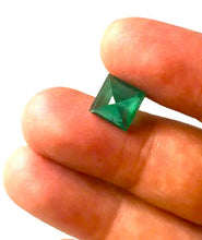 Load image into Gallery viewer, Emerald Square Cut 8mm Cloudy Pakistan Swat Gem 2 Carat Stone
